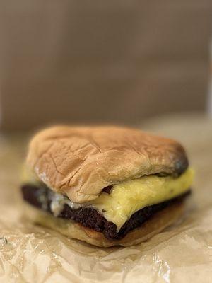 Breakfast Sandwich: Egg Patty, Gouda Cheese, House-made Hashbrown, Bacon, Onion Aioli & Jalapeño Jam served on a Martin's Potato Roll | $13