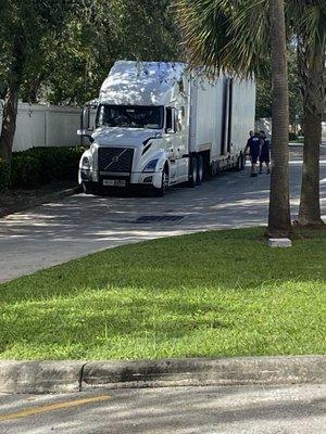 D&D Moving & Storage