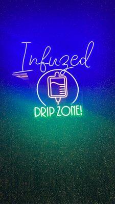 I love their green wall!