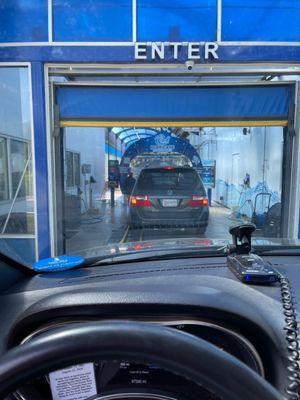 How do you can see one person to clean one side of the car and they keep charging full price