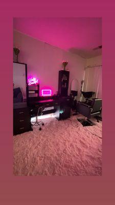 Es un pequeño espacio donde realizó Keratina, botox y mucho más asociado con la belleza de el cabello será un gusto atenderlo