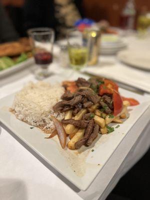 Lomo Saltado de Carne