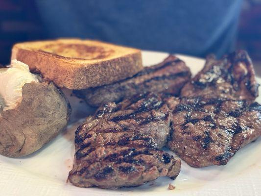 Ari's Best Steak House