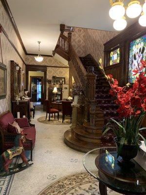 1888 Historic Rocking Horse Manor B & B