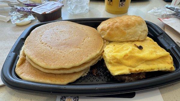 Big Breakfast with Steak & Hotcakes!!