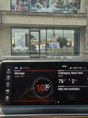 No lights. 30mins after opening time.