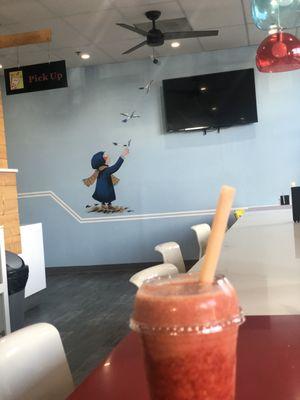 Bomba (6.50) at other side of interior