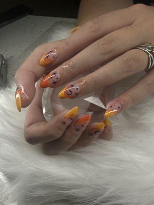 Safari Nails