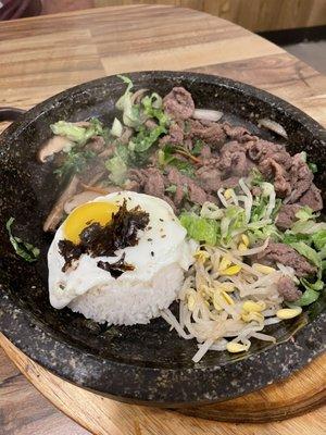 Bulgogi with an egg on the rice, yum
