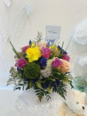 WhiteSummer Flowers & Decor