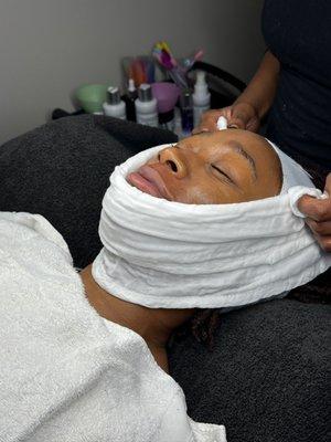 A facial without warm towels is a NO!