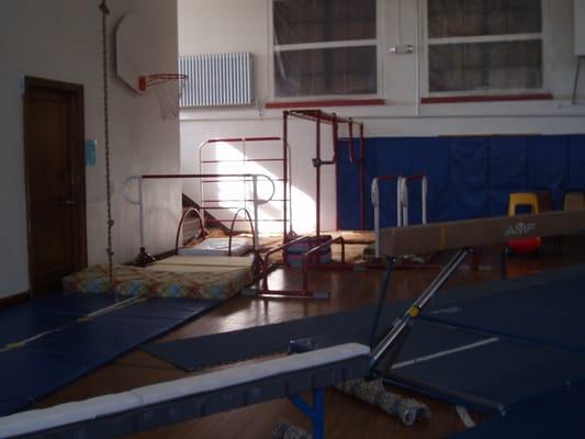 Spring - R - Roo Gymnastics