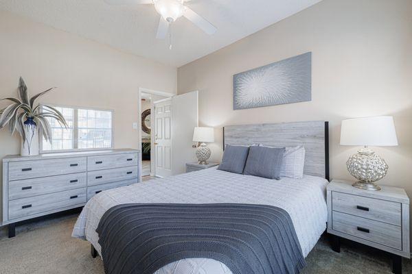 Huntington Ridge Apartments