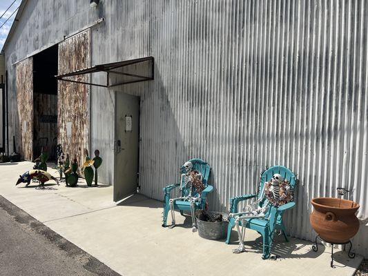 Outside Old Annex market