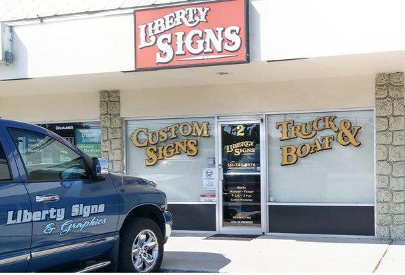Liberty Signs & Graphics