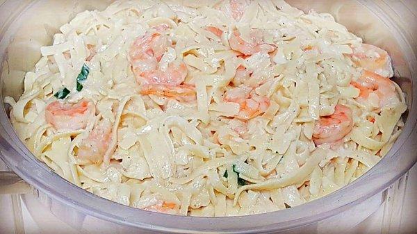 Shrimp Alfredo