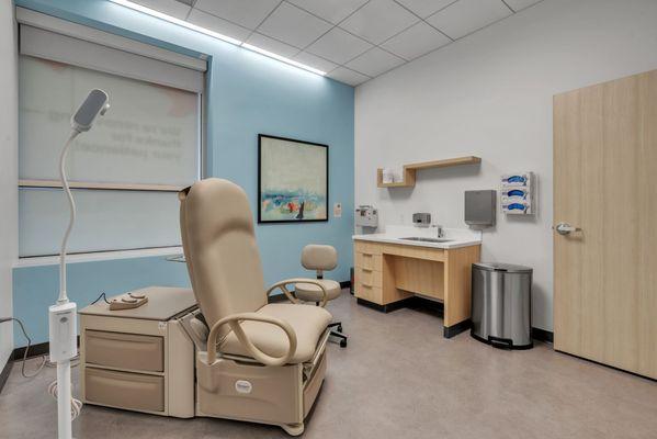 CVS Clinic With Carbon Health