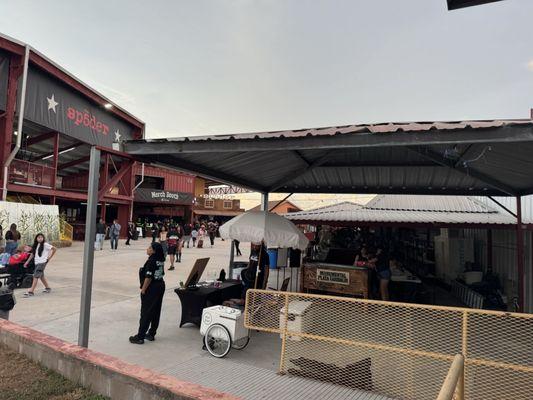 Monumental Plaza Garibaldi