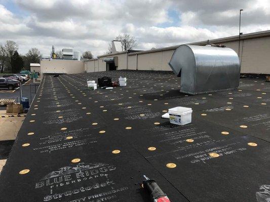 American Roofing and Remodeling