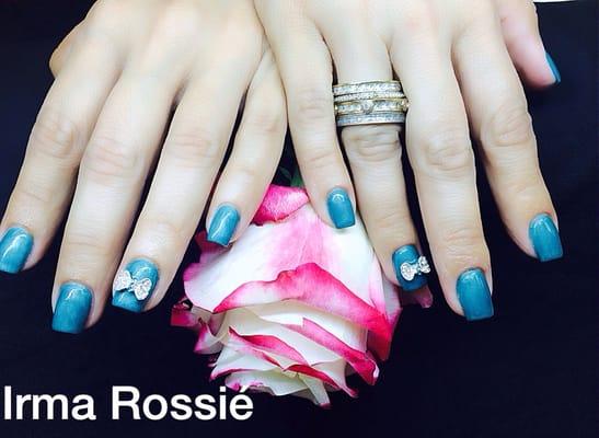 Gel polish with accessories