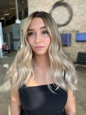 Lauren Woods' Salon