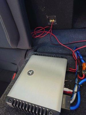 JL Audio HD1200/1 Amplifer installed