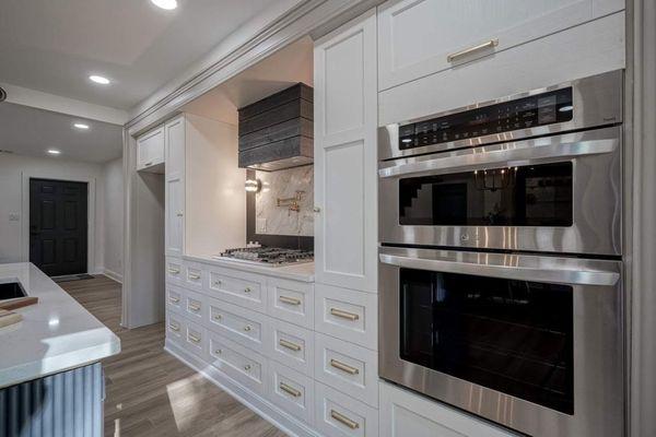 Painted cabinets and walls to match look at this perfect job John has done