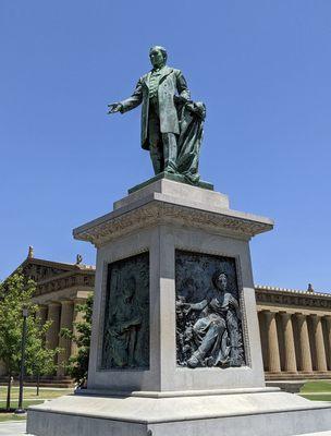 Monument to John W Thomas