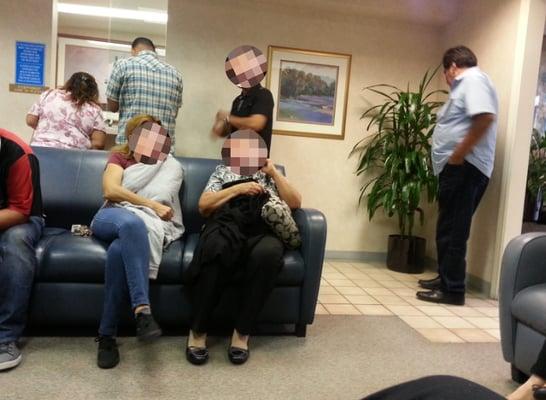 There were 3 more ppl in line! Super packed!