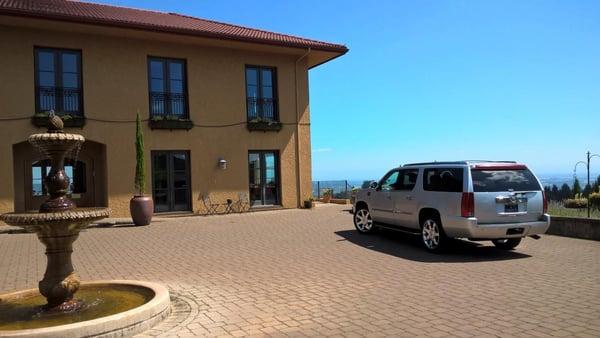 Bombardier Limousine