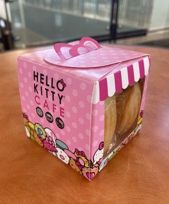 Hello Kitty CafeTruck