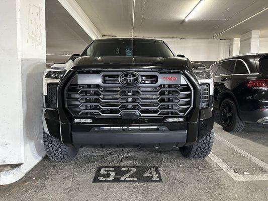 Chrome delete on the grill.