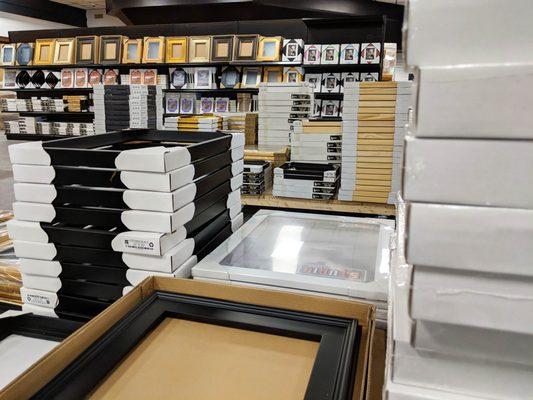Jerry's Art Supply & Framing Wholesale Club of Greensboro
