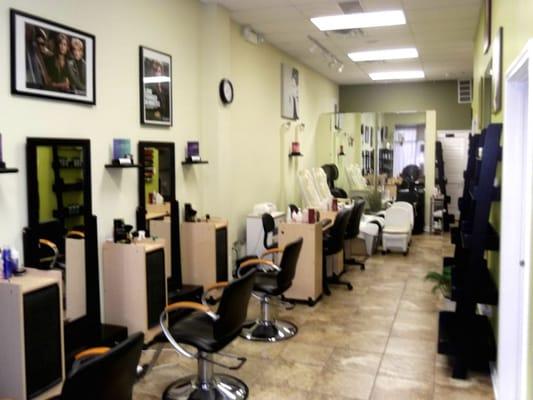 Le Salon Day Spa Natural Cosmetics