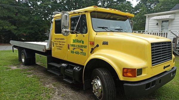 Mike's towing & transport