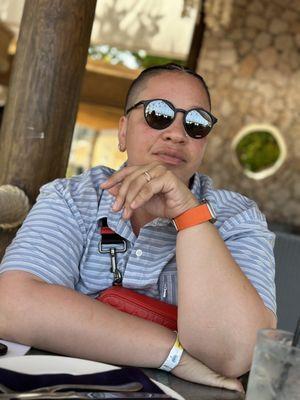 Onyx Beauty Supply Salon & Barbershop