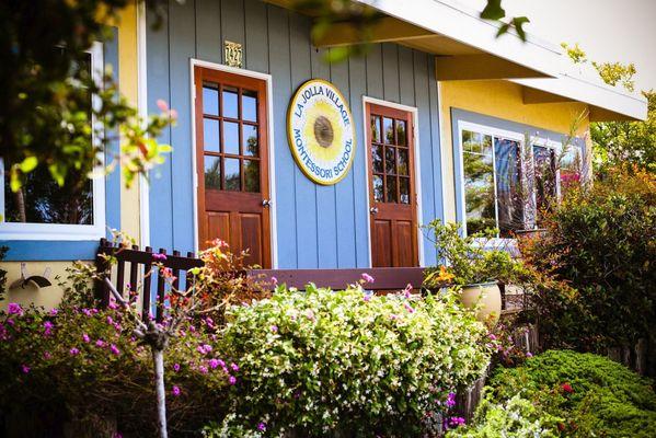 La Jolla Village Montessori School
