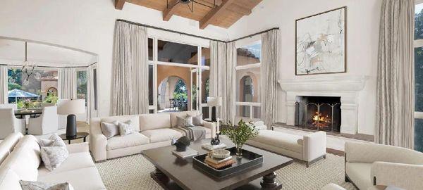 Luxury Real Estate Agents - Brizolis Janzen