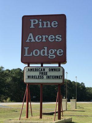 Pine Acres Lodge