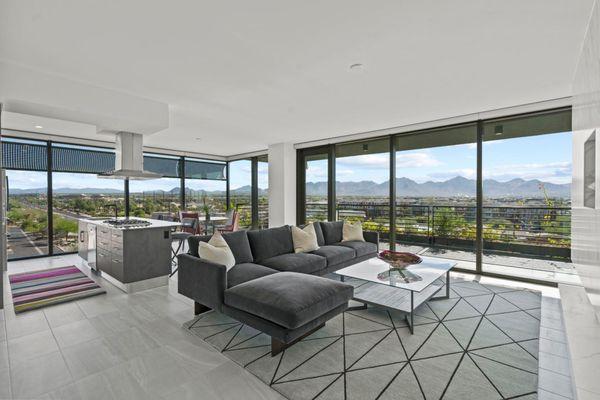 Grant Van Dyke, REALTOR - The Griffin