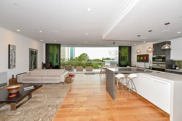 Audrey Design SRQ