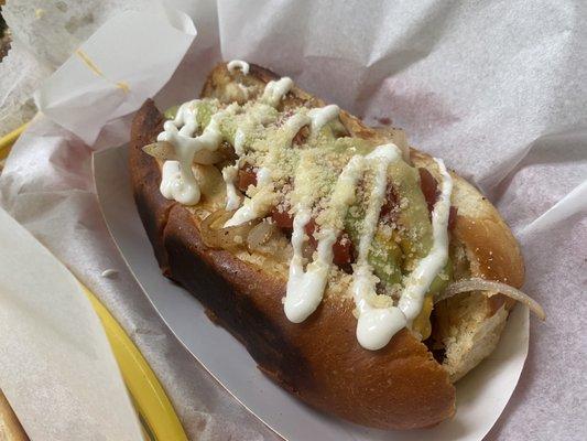 Elatino Dogos Y Hamburguesas