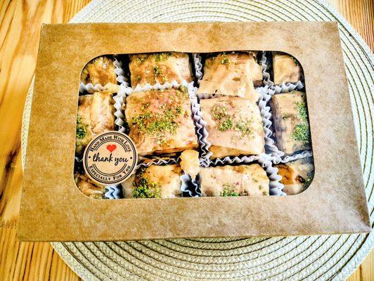 Mixed nuts baklavas