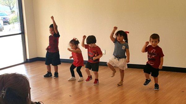 Panda Hip Hop begins at ages 2 1/2 to 5 yrs old