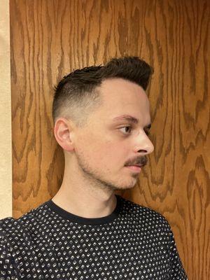 JR's All Star Haircuts for Men