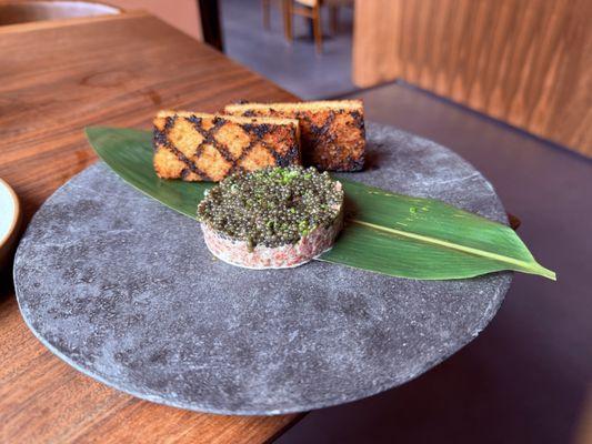Steak and eggs tartare