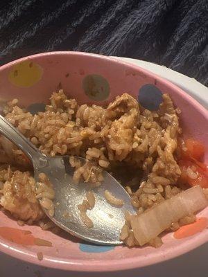 wontons not good over cooked and hardly any flavor, also got chicken fried rice and it was sticky. Will not be returning!