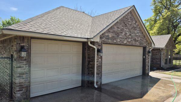 Yaw Bros Construction