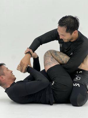 Amazing Grapplers in Paradigm