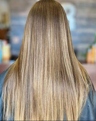 Beautiful dimensional color magnified with a Brazilian Blowout Service.